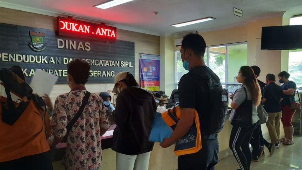 Nama minimal dua suku kata