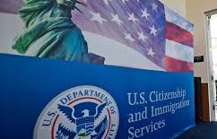 Gedung putih mengusulkan adanya soal esai untuk uji kewarganegaraan di Amerika