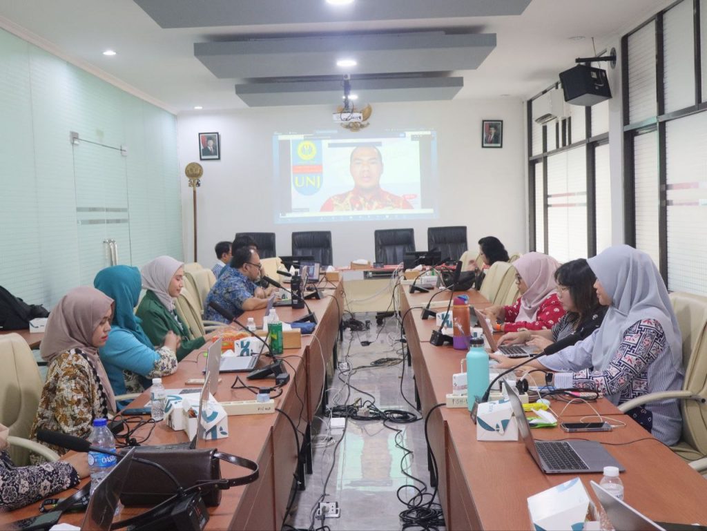 Fakultas Ilmu Sosial dan Hukum Universitas Negeri Jakarta (FISH UNJ) mengadakan webinar deep learning untuk menjawab tantangan pembelajaran ilmu sosial termasuk kewarganegaraan.