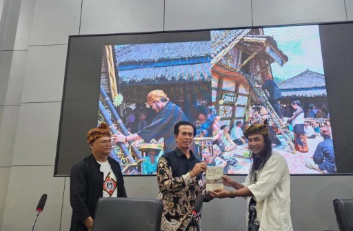 UIN Bandung pada 18 September 2025 mengadakan workshop kurikulum dengan tema Memahami Agama dan Budaya Lokal melalui Kasepuhan Gelaralam