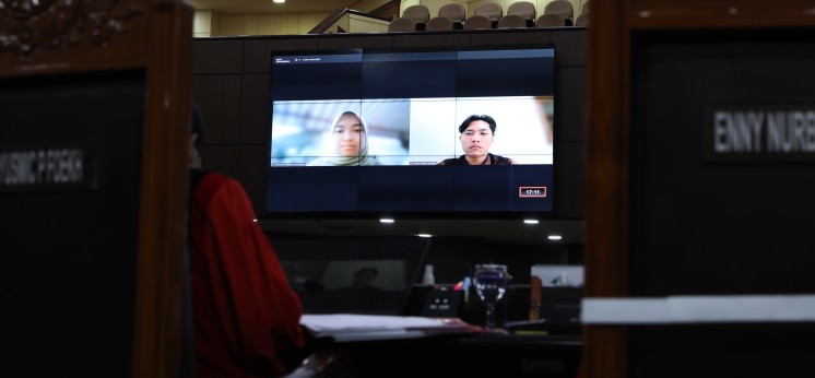 Uji Materi UU Adminduk dilakukan pemohon khususnya mengenai perkawinan beda agama.