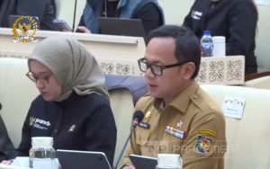 Revisi UU Adminduk: 13 Poin Usulan Kemendagri. Bima Arya Sugiarto selaku Wakil Menteri dalam Rapat Kerja dengan Komisi II DPR RI.