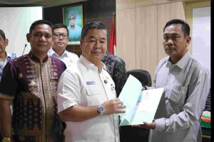 Dokumen Dukcapil untuk Korban KRL Bekasi Timur.