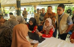 Aktivasi IKD Sleman atau Identitas Kependudukan Digital Kabupaten Sleman mencapai 19,45 persen. Capaian diapresiasi Dirjen Dukcapil Kemendagri Teguh Setyabudi.