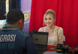 Pasporia: Layanan Jemput Bola Imigrasi untuk Dekatkan Layanan Paspor kepada Masyarakat.